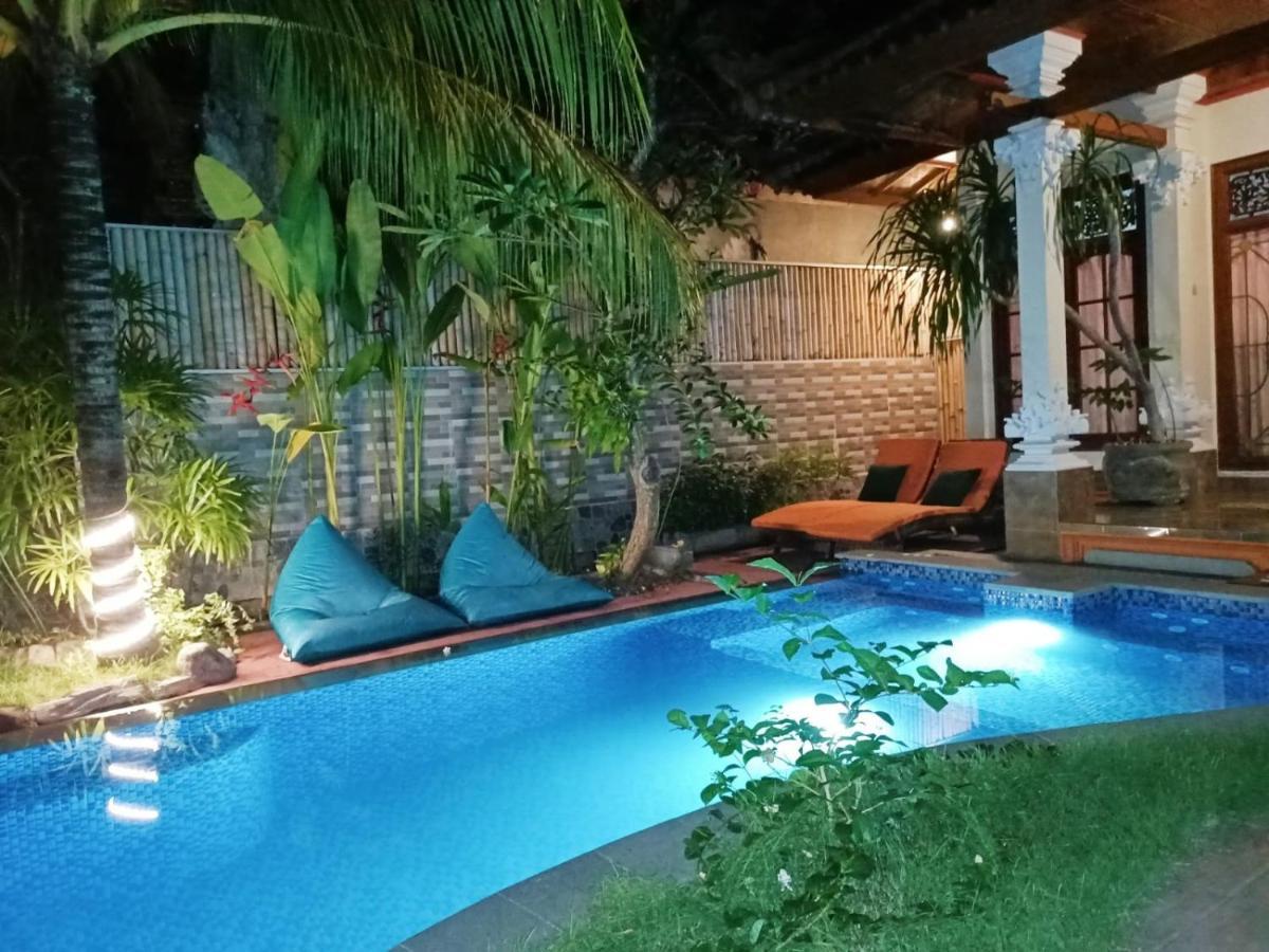 Green Palace Homestay Batununggul Exterior photo